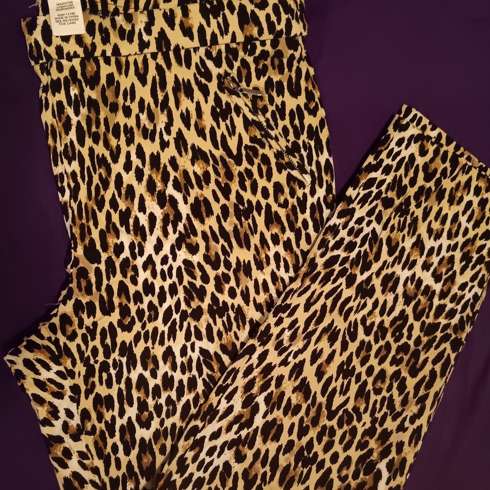 89th & Madison leopard slacks